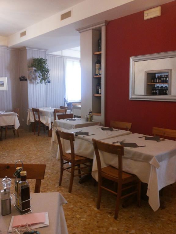 Albergo Il Gembro Sondrio Exterior photo